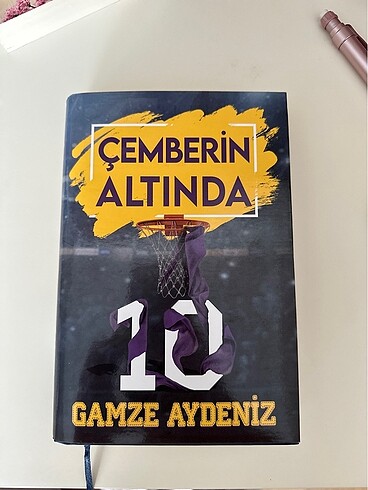 Çemberin altında ciltli