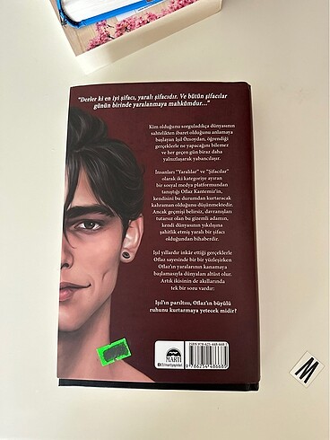 Beden Renk Kimse gerçek değil ciltli kitap