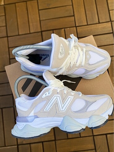 New Balance İTHAL NEW BALENCE 9060 WHİTE / GREY