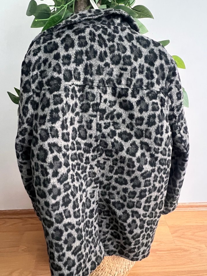 Zara Leopar Desenli Peluş Kaban — görsel 3/3