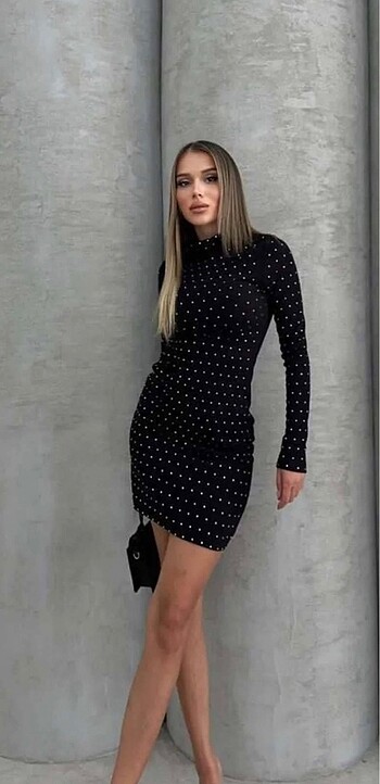 TAŞLI MİNİ ELBİSE