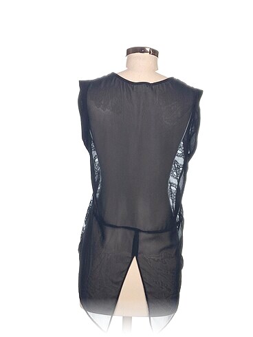 m Beden Zara Bluz %70 İndirimli.