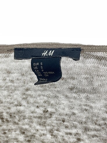s Beden çeşitli Renk H&M Bluz %70 İndirimli.