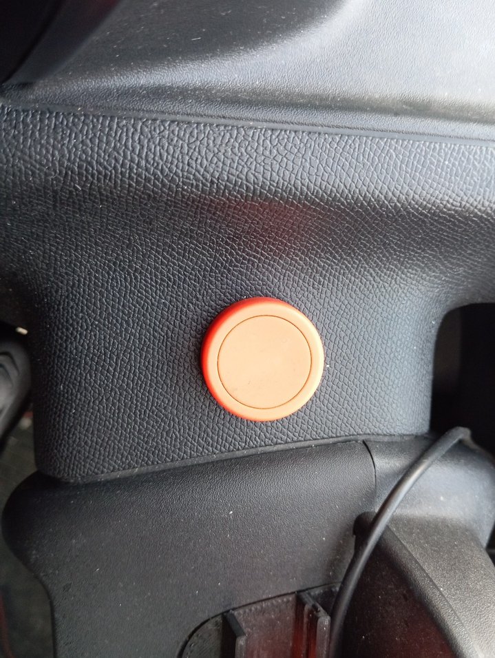 Citroen Ami . Ami uygulaması Media Play kontrol tuşu (Orijinal) - Görsel 2