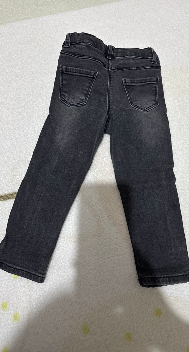 Erkek Çocuk Gri Dar Kesim Kot Pantolon - Görsel 2