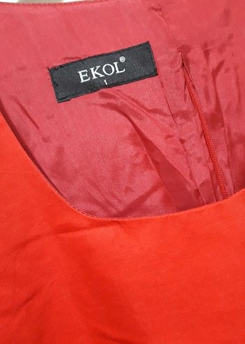 Kırmızı bel Nakışlı Elbise - Görsel 4