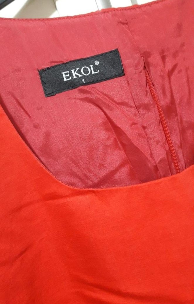 Kırmızı bel Nakışlı Elbise - Görsel 4