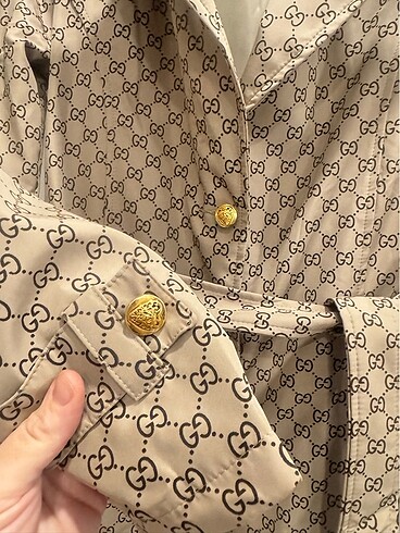 s Beden ten rengi Renk Gucci ithal trenchcoat