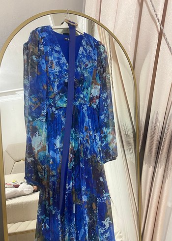 Mavi Kemerli Uzun Elbise - Görsel 2