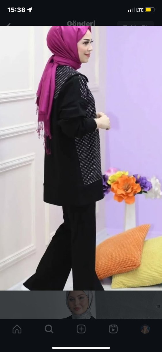 Parlak Pul Detaylı Siyah Uzun Kadın Ceket - Görsel 2