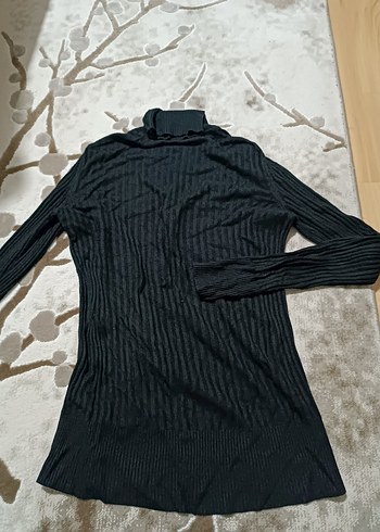 Kadın Siyah Fitilli Boğazlı Uzun Kollu Triko