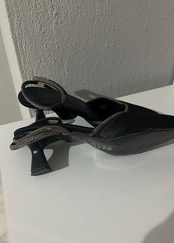 Siyah Stiletto Topuklu Kadın Akşam Ayakkabısı - Görsel 3