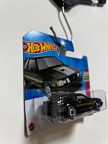  Beden HotWheels ?84 Mustang SVO