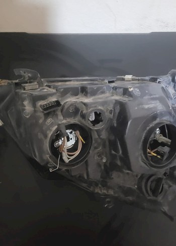 Siyah Araba Farı Lambası - Görsel 2