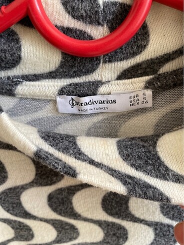 Stradivarius Gri beyaz bluz