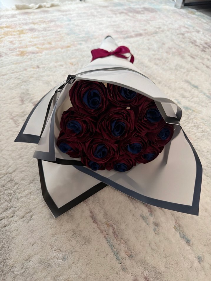 Bordo gül buketi - Görsel 2