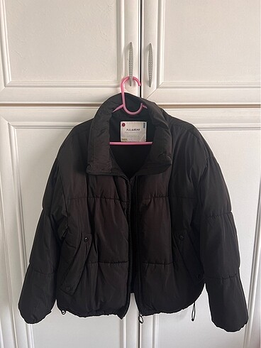 Pull and Bear Pull And Bear Siyah Şişme Mont