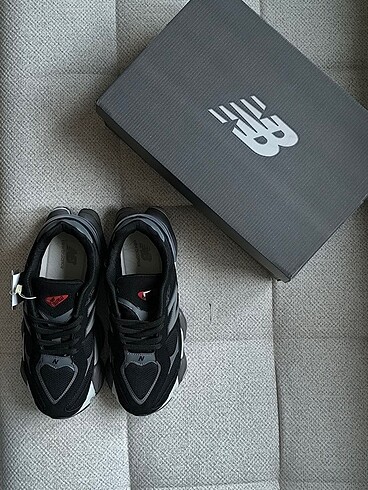 New balance spor ayakkabı
