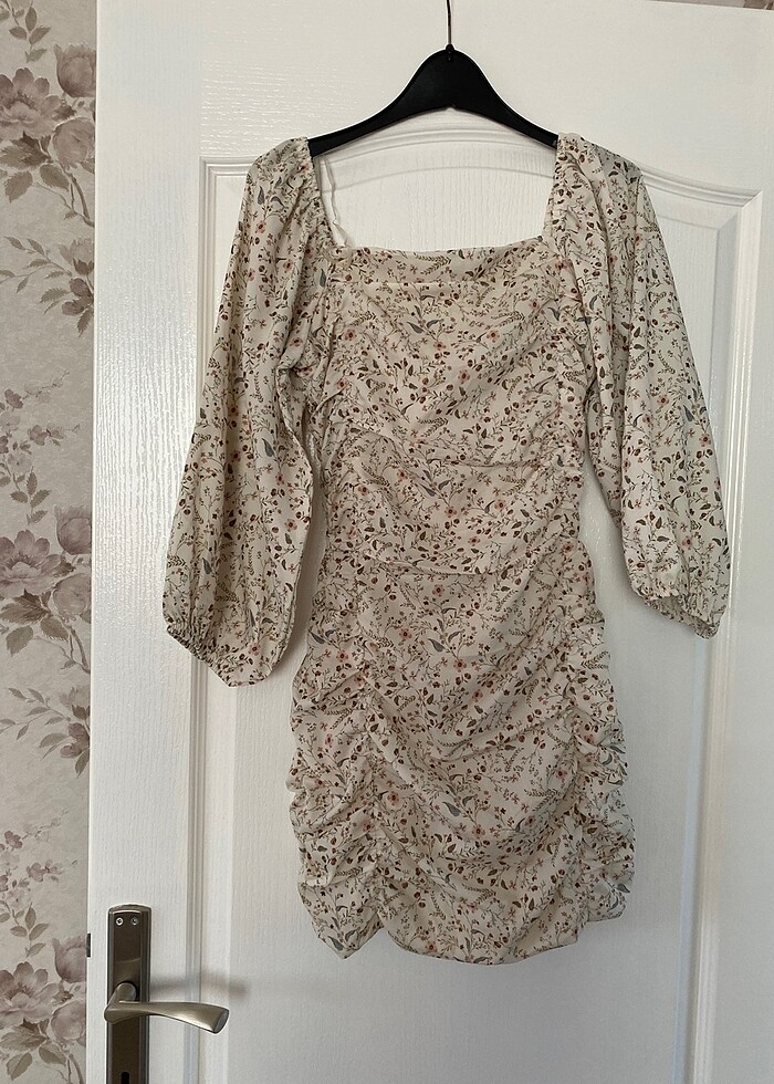 Çiçekli her ortama uygun elbise - Görsel 5