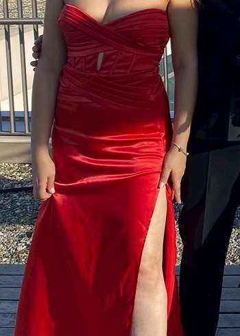Parlak Kırmızı Straplez Uzun Abiye Elbise - Görsel 3