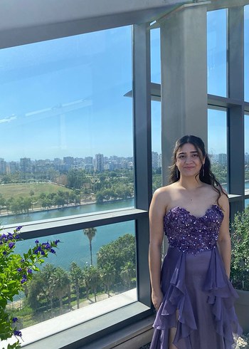 V Yaka İşlemeli Uzun Mor Abiye Elbise - Görsel 10