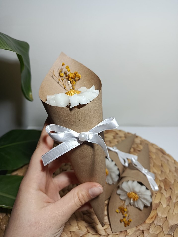 el yapımı papatya mum hediyelik buket - Görsel 3