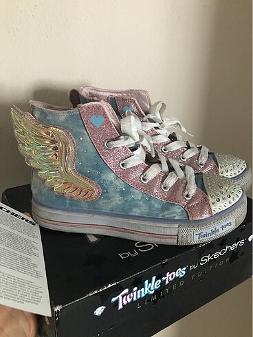 Skechers Twinkle toes ışıklı 34 numara orjinal
