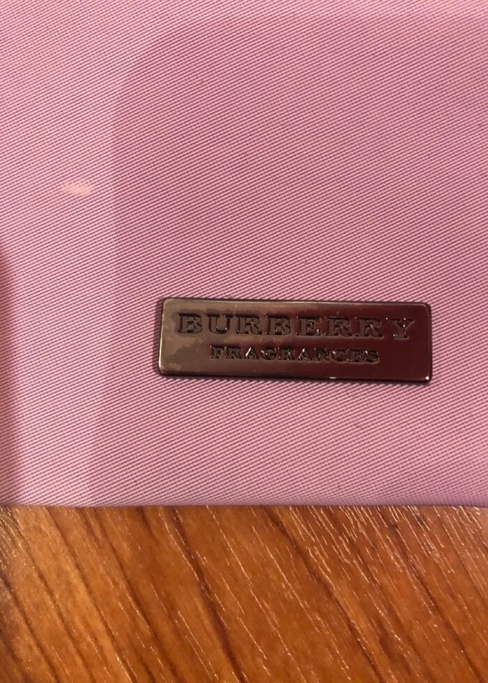 Burberry el çantası - Görsel 2