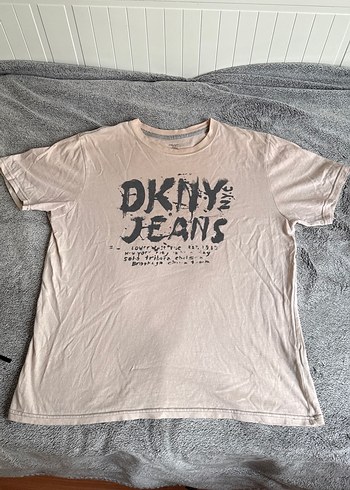DKNY m