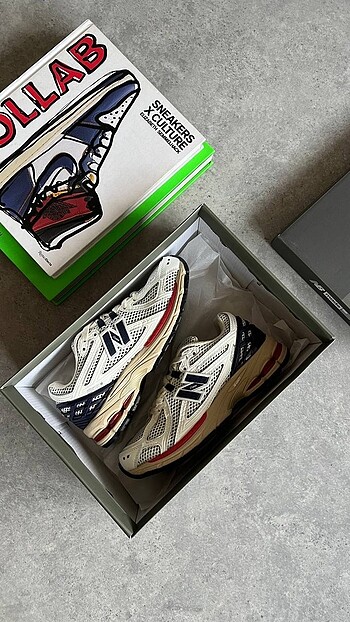 New Balance New Balance
