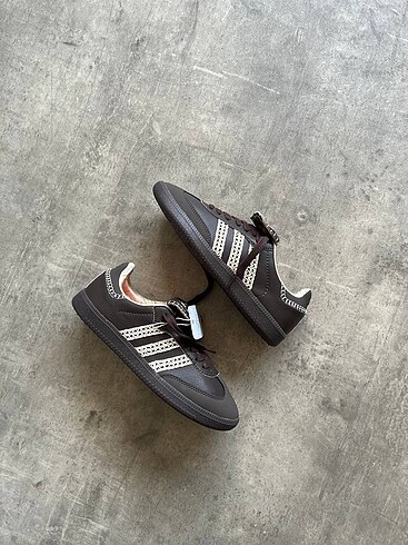 38 Beden Adidas X Wales Bonner Samba Brown