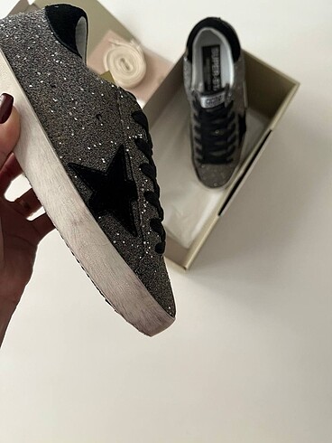 Golden Goose Deluxe golden goose