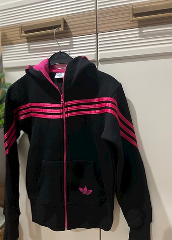 Kapüşonlu Fermuarlı Siyah-Pembe üst - Görsel 3