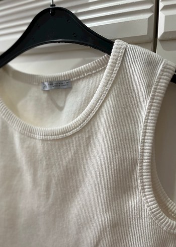 Zara Krem Crop Atlet