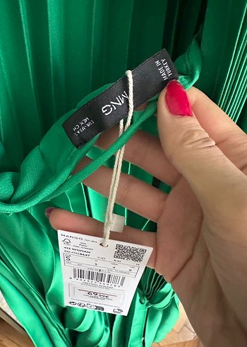 Uzun yeşil Drapeli saten Elbise - Görsel 2