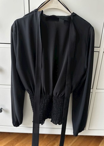 Adil Işık Uzun Kollu Siyah V Yaka Kemerli Bluz - Görsel 5