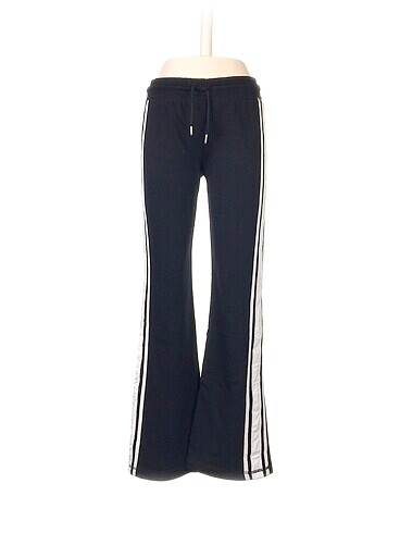 Mavi Jeans Düz Kesim %70 İndirimli.