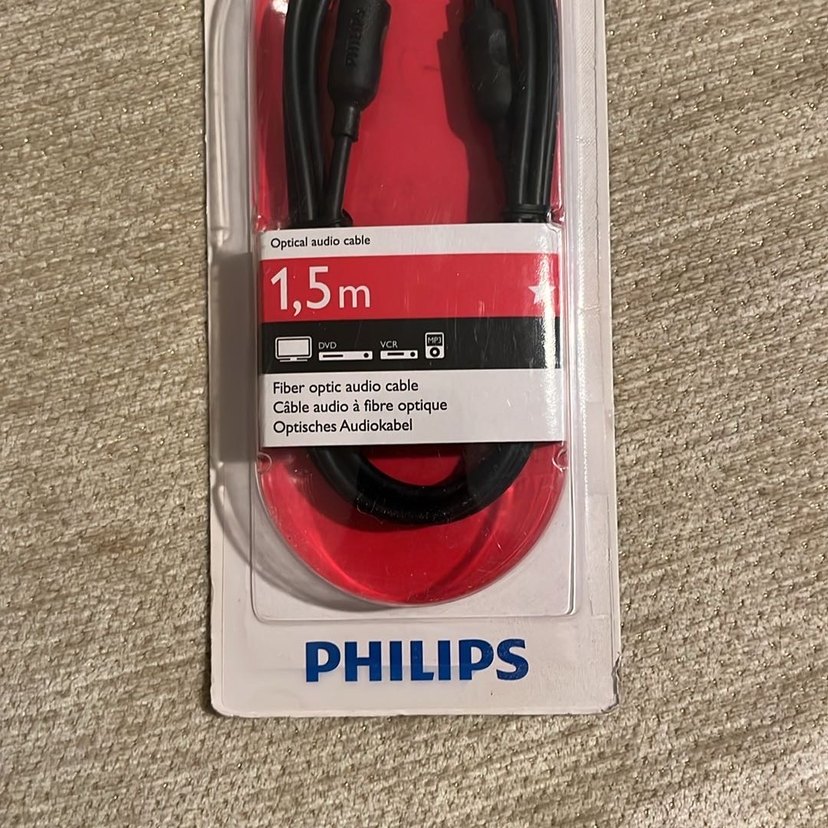 PHILIPS 1,5m Optik Ses Kablosu Kırmızı - Görsel 3
