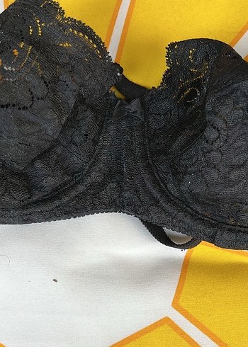 Triumph Siyah Gotik Vintage Dantel Sütyen 75/B - Görsel 3