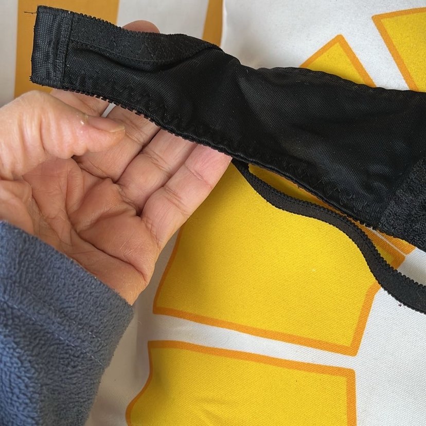 Triumph Siyah Gotik Vintage Dantel Sütyen 75/B - Görsel 4