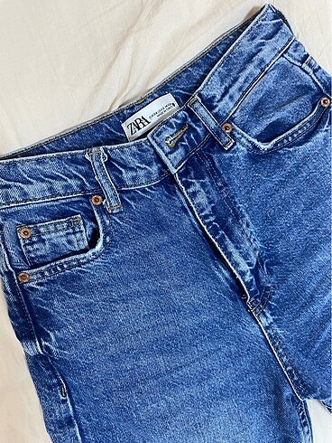 Zara Yırtık jean (5-6 kere giyildi)