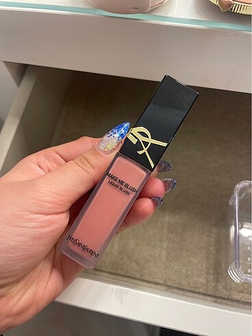 YSL ALLIK