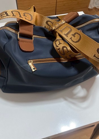 Mavi Parlak Kadın El Çantası - Görsel 9