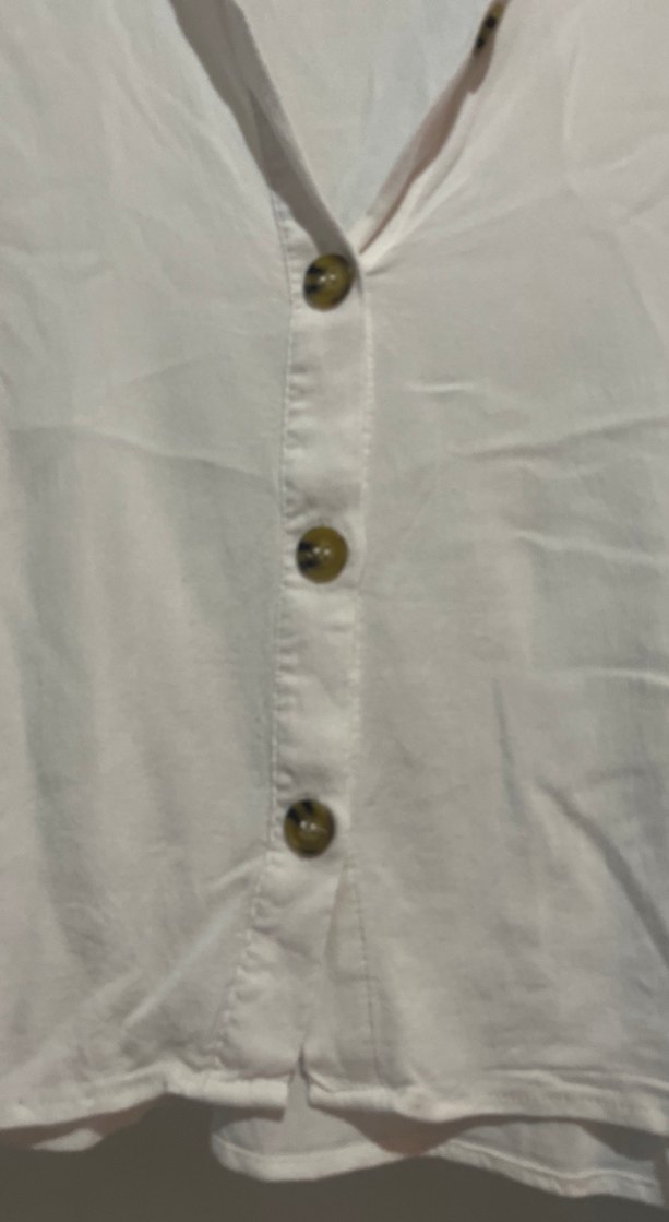 Beyaz Keten Düğmeli Kısa Kollu Gömlek - Görsel 2