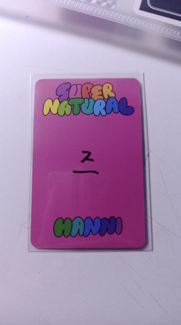 hanni orijinal fotokart New jeans grubu - Görsel 2