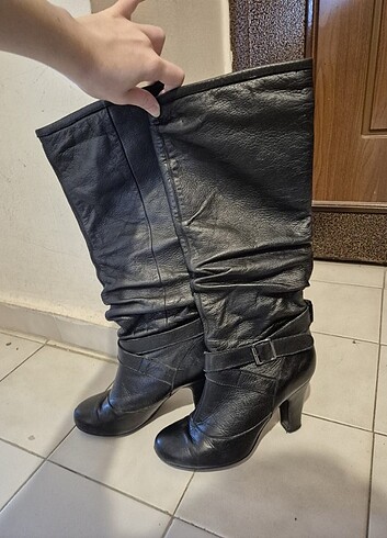 Steve Madden Gerçek Deri Topuklu Kemerli Çizme