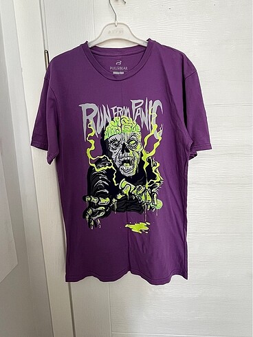 pull&bear tshirt