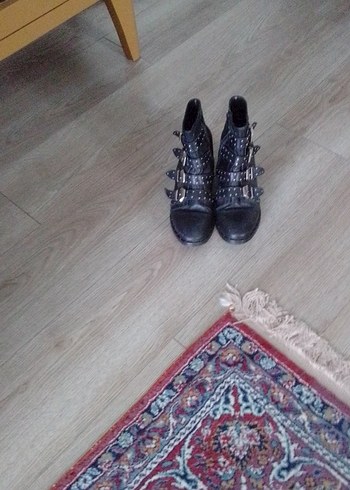 Tokalı Topuklu  siyah Deri Bot - Görsel 2