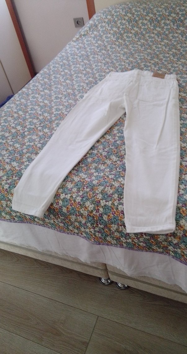 Beyaz Kadın Pamuk Kumaş Rahat Kesim Pantolon - Görsel 5