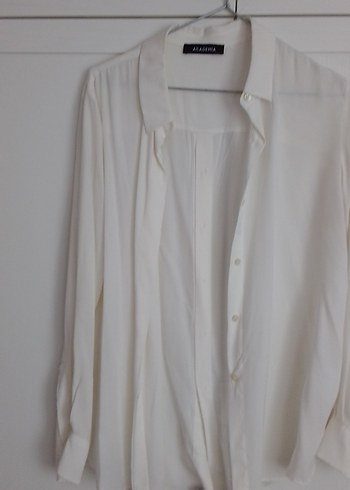 Sırt düğmeli klasik ipek gömlek,beyaz renkte - Görsel 3
